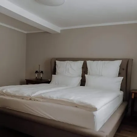 Quartier - Ehemaliger Landgasthof Zur Alleinnutzung Mit Selbstversorgung